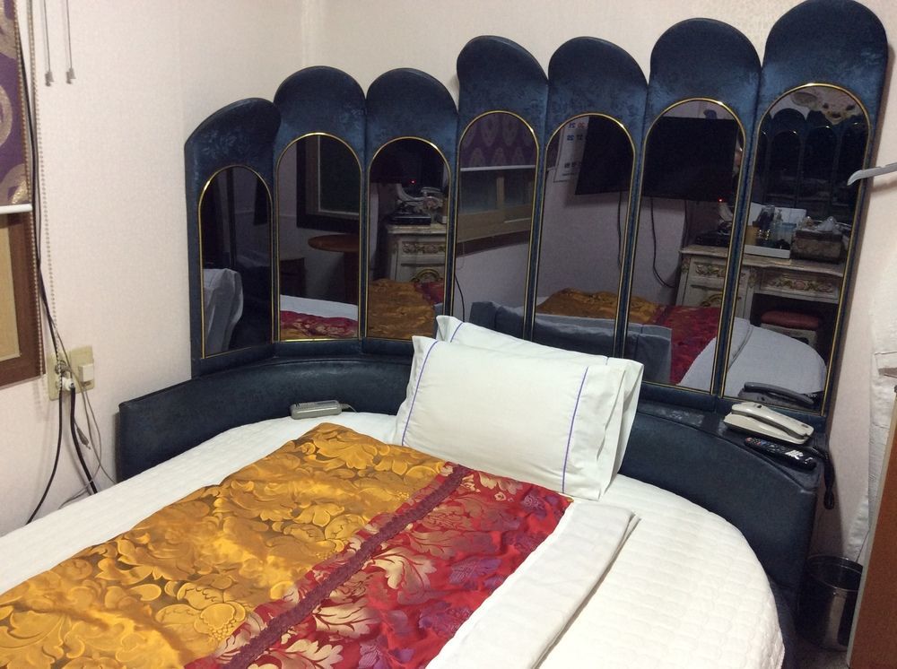 Busanjang Motel Buitenkant foto